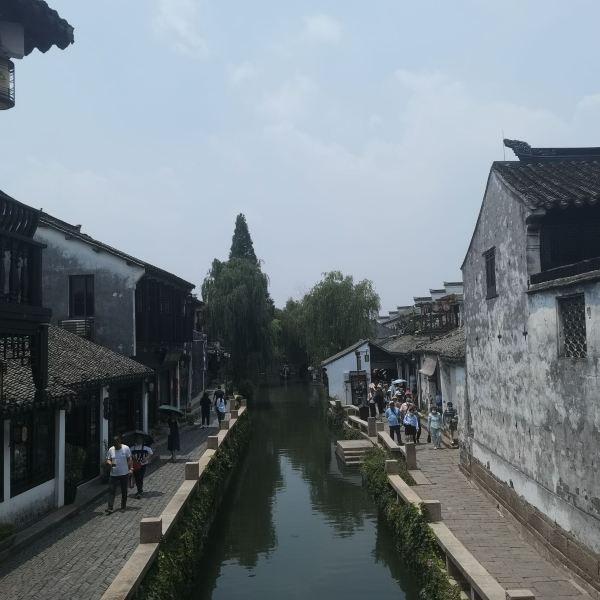 一条路长600米在这条路的一边每隔20米挂一个灯笼一共要挂多少个灯笼(两端都挂？游戏画面